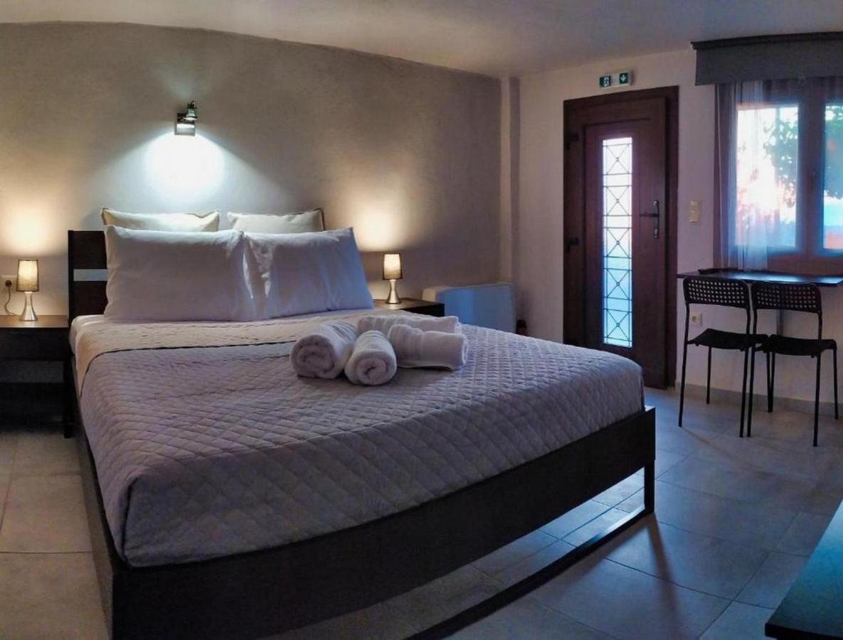 Guesthouse Kastelia Kalampáka Eksteriør bilde